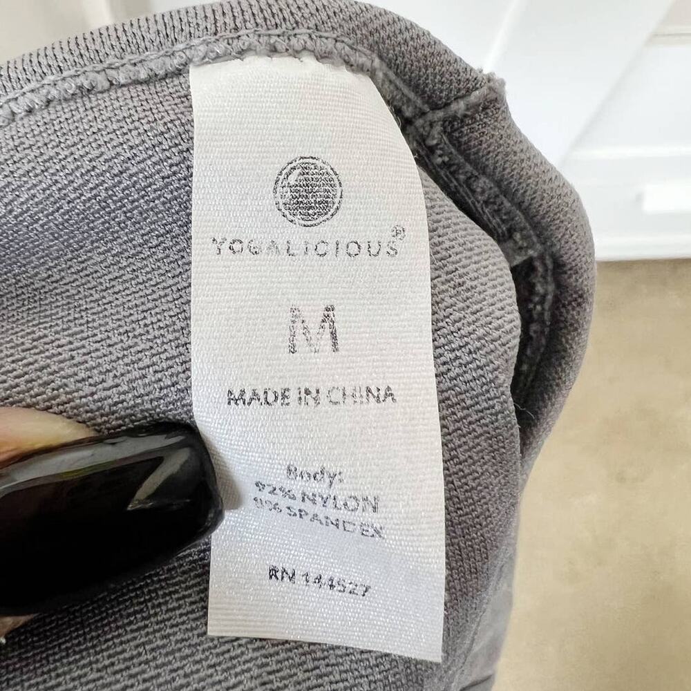 Yogalicious‎ Longline Seamless Sports Bra with Strappy Back in Gray Size Medium - Picture 6 of 8